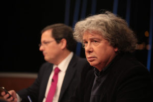 Radio Agricultura suspende a Fernando Villegas ante acusaciones de acoso