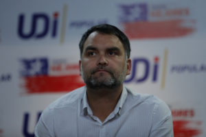 Diputado Macaya por ofensiva DC contra Castillo: 