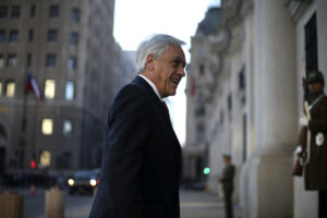 Piñera sella respaldo a Varela y Valente tras errores comunicacionales: 