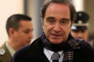 Ministro Larraín espera que salida de Celestino Córdova a su rewe 