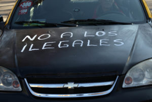 Taxistas protestan por ley Uber y acusan 