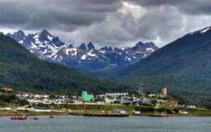 ¡Oportunidad en el sur!: venden terrenos estatales para repoblar Puerto Williams