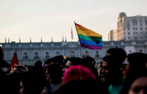 Movilh recurrirá a CIDH para pedir que Suprema reconozca que una niña tiene dos madres