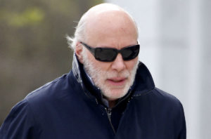 Tomás Cox justifica tratar de 