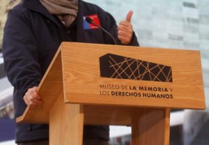 Completa: durísima declaración del Museo de la Memoria deja en el suelo al ministro Mauricio Rojas