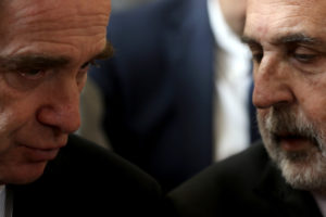 Diputados revelan que agenda de Jorge Abbott consignaba otros cinco encuentros reservados con Hernán Larraín