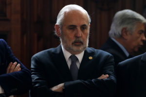 Corte Suprema designa a Héctor Carreño para tramitar causa por remoción de Jorge Abbott