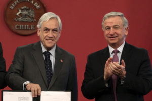 Repatriación de capitales: el “perdonazo” de la reforma tributaria de Piñera y Larraín
