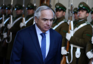 Andrés Chadwick sale aclarar parentesco con flamante ministra Consuelo Valdés Chadwick