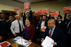 Comisión de Salud aprueba idea de legislar proyecto de eutanasia