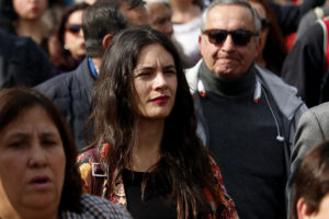 Camila Vallejo hizo saltar a la derecha con dos tuits donde tildó de 