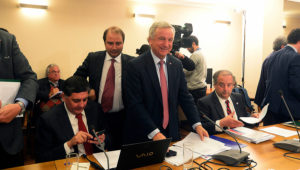 Comisiones del Congreso aprueban indicación para subir salario mínimo a 286 mil pesos