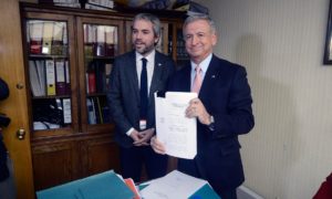 Hacienda reconoce que contrarreforma tributaria tendrá costo de 1.044 millones de dólares