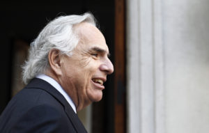 Chadwick por diputados que llevarán a ministra Schmidt a Contraloría: 