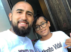 VIDEO | La broma del hijo de Arturo Vidal que dio la vuelta al mundo: 'reveló' los clubes que quieren al jugador