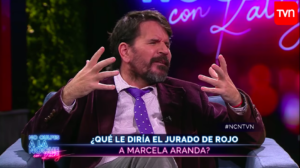 VIDEO | Vasco Moulián recomendó a Marcela Aranda ir al psiquiatra por campaña para denunciar beso de pareja gay de Rojo