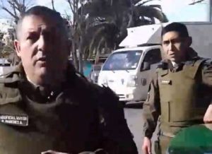 Carabineros y asesinato de perro callejero: 