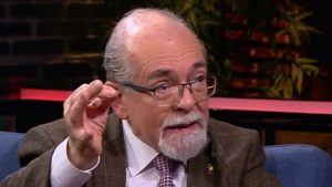 Astrónomo José Maza trata de 