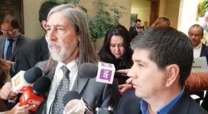 Parlamentarios del PS rechazan contrarreforma tributaria anunciada por La Moneda