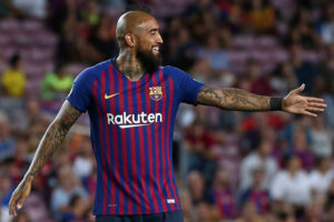 VIDEO | Gesto de Arturo Vidal con niños hinchas del Barcelona se robó el corazón de los fanáticos