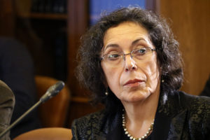 ¿Piñericosa? Ministra Pérez aclara que Gloria Burgos 