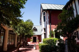 Director del Liceo Manuel de Salas presenta su renuncia