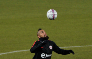 FOTOS | Las primeras imágenes de Arturo Vidal con los colores del Barcelona