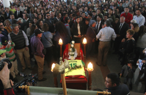 FOTOS |  La masiva despedida del profesor Nibaldo Villegas en Limache