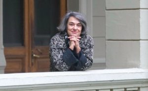 Mirar el pasado para inspirar el presente: Sol Serrano y el Premio Nacional
