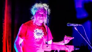 Vincenzo Vasi, músico de Mike Patton: 