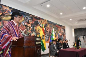 Canciller boliviano espera 