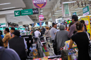 Consejo para la Transparencia entrega dato clave para quienes dan su RUT al momento de comprar