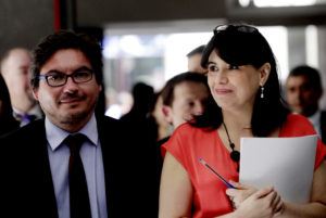 La teoría del ex ministro Barraza: hay una campaña de la derecha contra Javiera Blanco por 