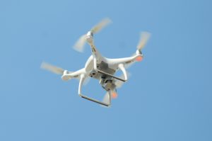 Entregan más de 1.700 permisos para manejar drones en dos años