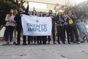 De la convergencia del “ala izquierda” a las otras “almas”: cómo avanza el rearme del FA