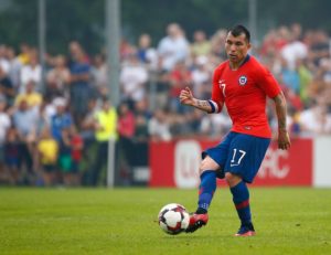 Gary Medel le dedica un tuit al “Fantasma” Figueroa, nuevo técnico de O’Higgins