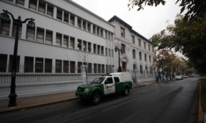 Confirman la expulsión de seis estudiantes del Liceo de Aplicación por participar en desórdenes