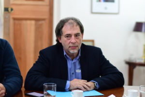 Senador Guido Girardi acusa 