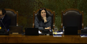 Presidenta de la Cámara de Diputados confirma que no asistirá a Te Deum evangélico