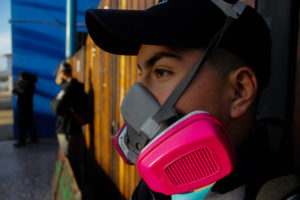 Quintero: autoridades confirman disminución de dióxido de azufre por paralización de faenas