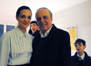 Padre de Asia Argento aseguró que Harvey Weinstein está detrás de las denuncias de Jimmy Bennett