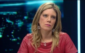 Mónica Rincón deja mute a usuario que acusó a Natalia Valdebenito de ser cómplice por denuncia contra Sábado Gigante