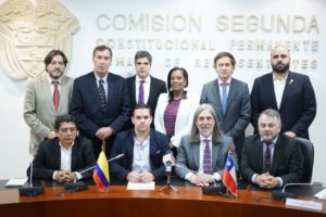 Delegación parlamentaria de Chile y Colombia rechaza acusaciones de Maduro por atentado