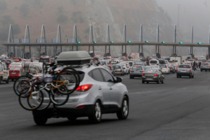 Millones de personas salen de la capital para celebrar fiestas patrias