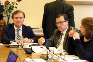 Diputados UDI piden incluir a Cuba, Nicaragua, Venezuela y Corea del Norte en proyecto de Carmen Hertz sobre Memoria y DD.HH.