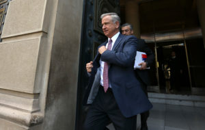 Hacienda descarta por ahora modificar impuesto a los combustibles