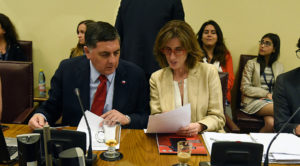 Aula Segura: oposición repone expulsión para casos más graves