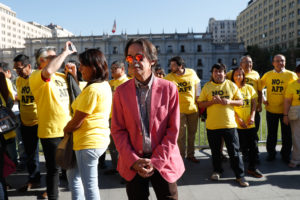 Dirigente Confusam y No + AFP le pregunta a los militares: “¿Por qué no se cambiaron del sistema antiguo?”
