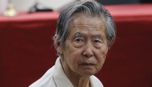 Alberto Fujimori ingresa a clínica y frustra su retorno a la cárcel