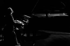 “Violeta de Chile” irrumpe para inaugurar el Foro de las Artes 2018